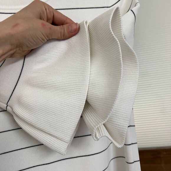 Boss Hugo Boss Fenella White Black Stripe Knit Pullover‎ 3/4 Bell Sleeves Sz M - Picture 7 of 16